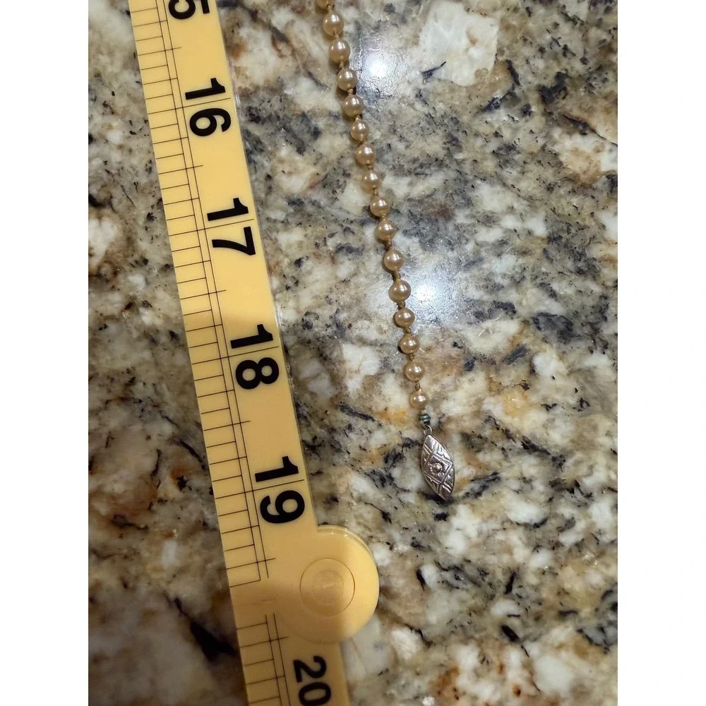 Vintage Graduated Faux Pearl Necklace 10k Gold Clasp Cream Hand Knotted 19.5in